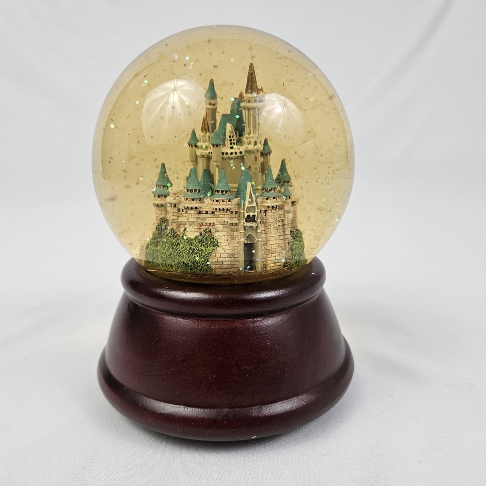 Vtg Walt Disney World Cinderella Castle Snow Globe "Happily Ever After" Musical
